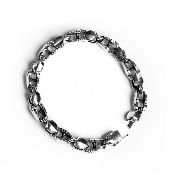 Fleur-Tail-Pattern-Bracelet.webp